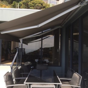 Retractable Awning